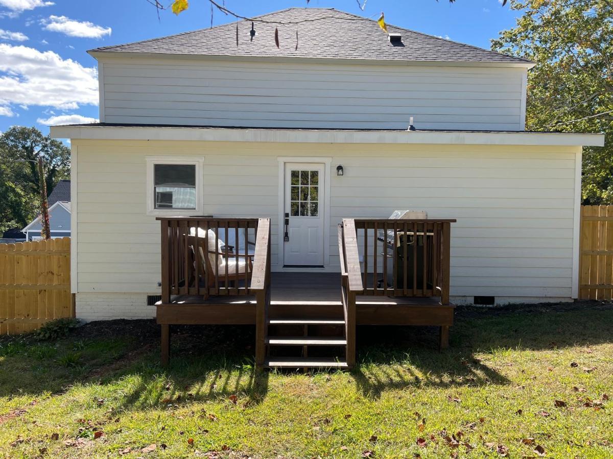 5Br 4B Huge Space With 2 Level Game Barn Greenville Exterior photo